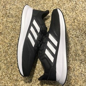 Adidas Running Shoes 10.5 Men’s / 12 Women’s